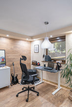 Lade das Bild in den Galerie-Viewer, MiniFlex Compact Drive Arbeitstisch mit motorischer Höhenverstellung weiß, klappbar