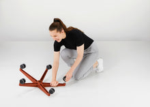 Lade das Bild in den Galerie-Viewer, T!O to-sync soft Drehsessel
